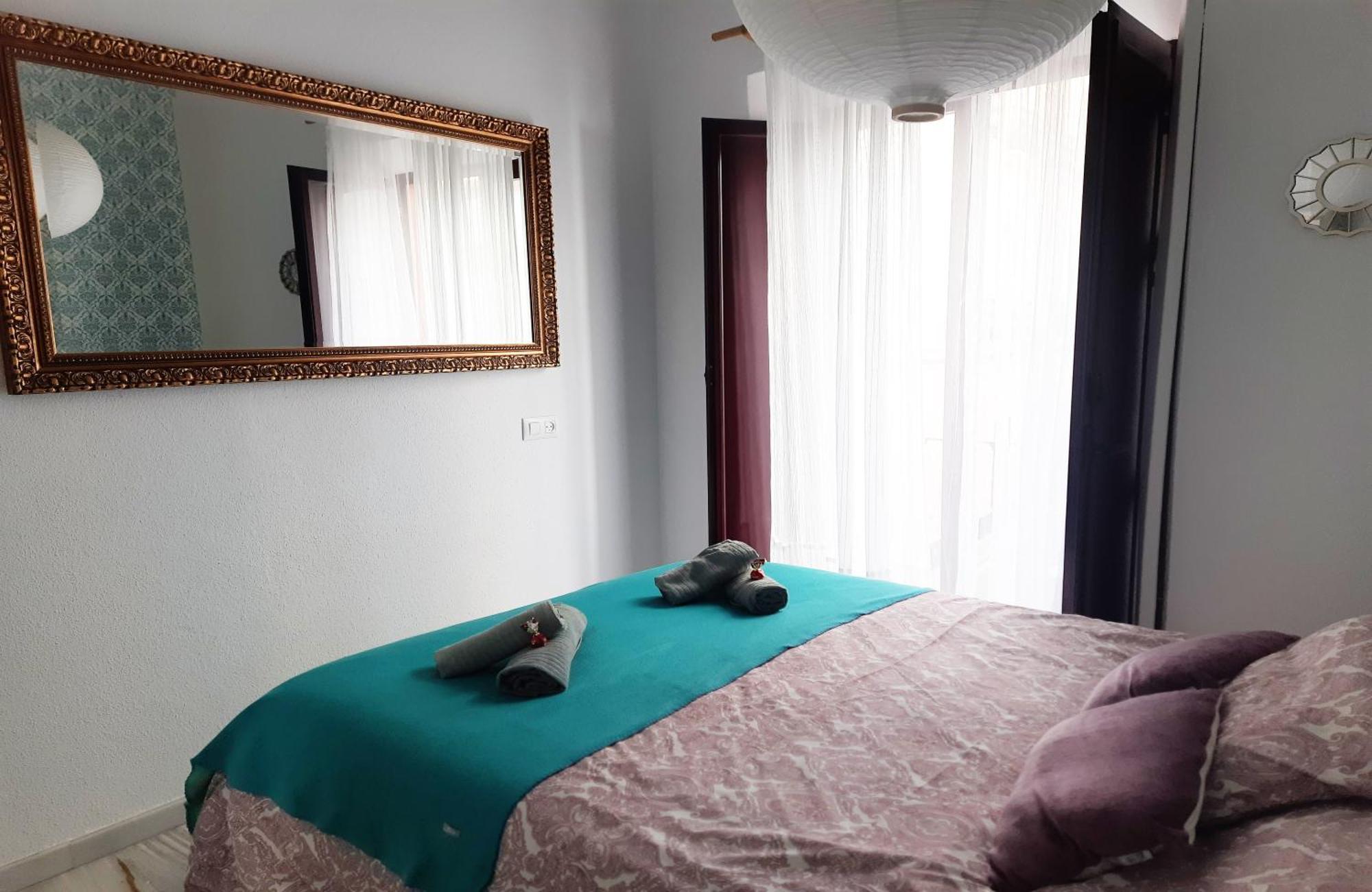 Lovely Center Apartments - Sunny Balcony Alfalfa Sevilla Buitenkant foto